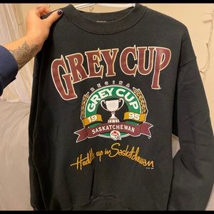 Vintage crewneck